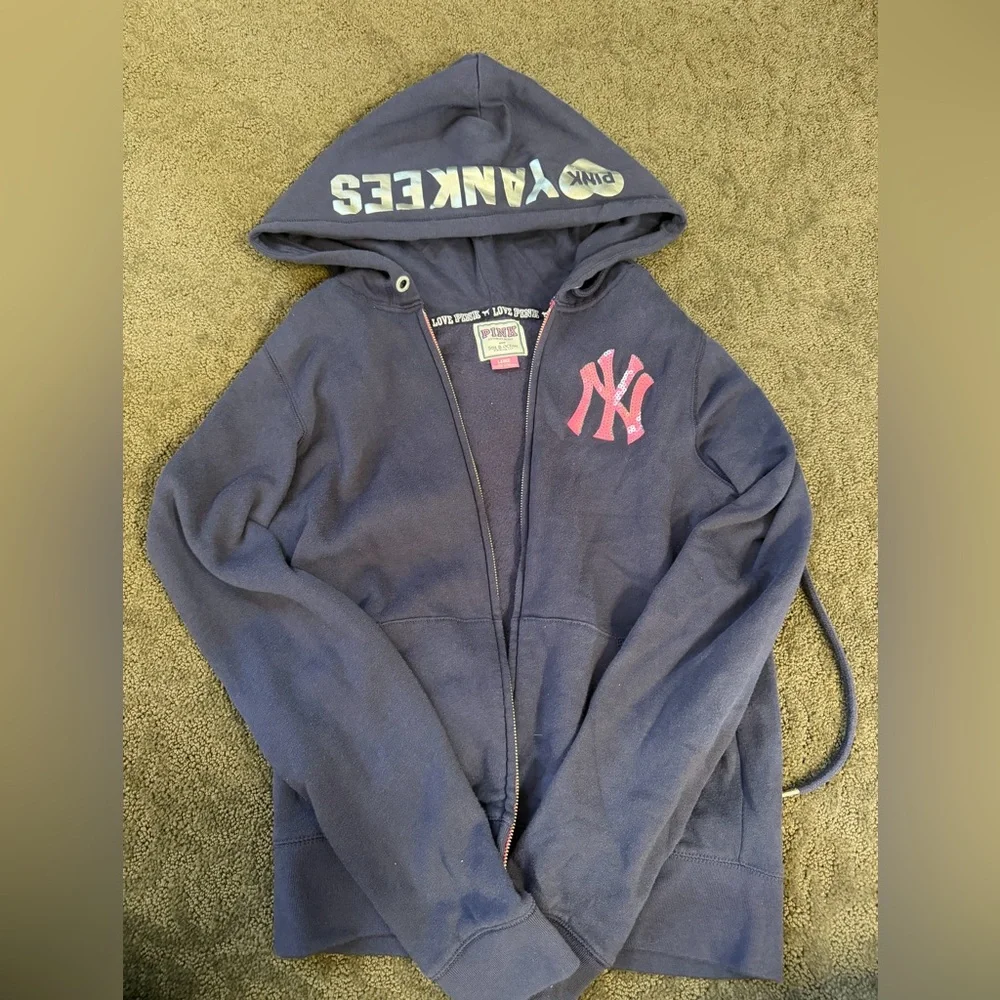 Navy Blue Yankees Hoodie Pink VS Zip Up - Picture 1 of 2